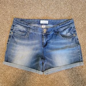 Sz 15/16 Maurices Shorts